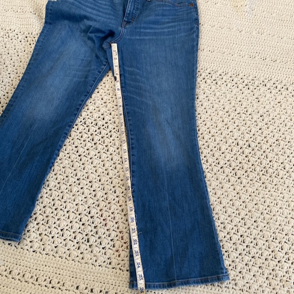 Madewell Women’s Cali Demi-Boot Jeans. EUC sz29 - Picture 8 of 10